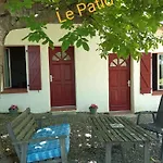 Couette-café Ferme Beauregard Les Pyrénées Artigat