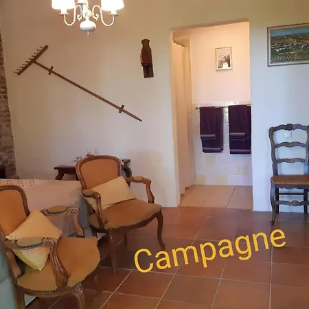 Ferme Beauregard Les Pyrénées Couette-café